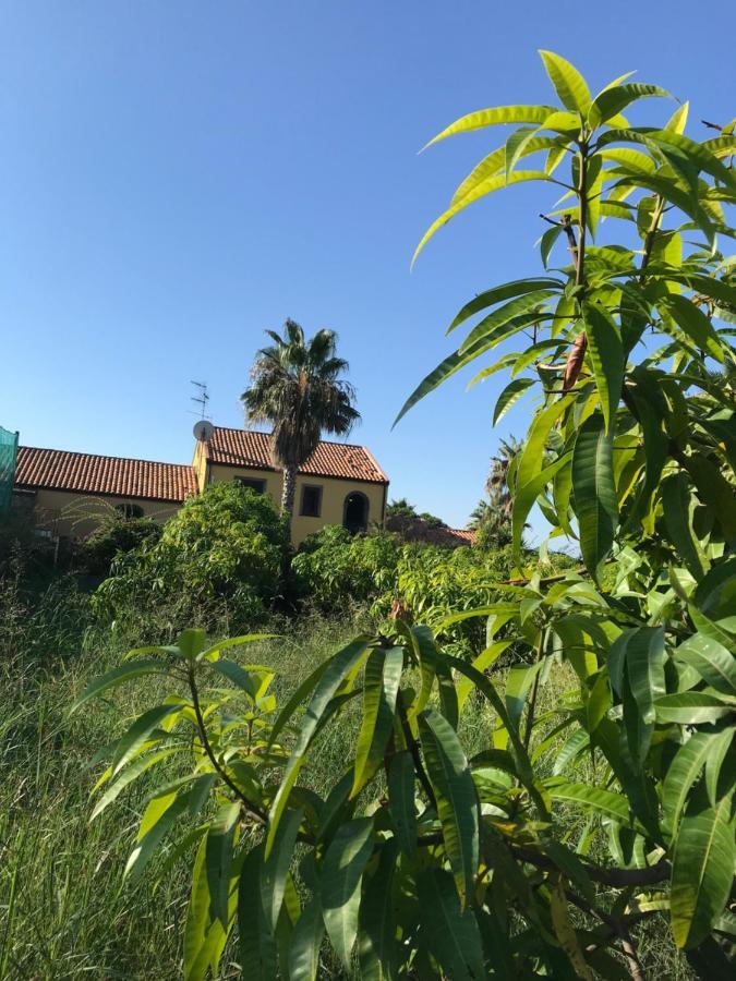 Borgo San Biagio Villa Calatabiano Buitenkant foto