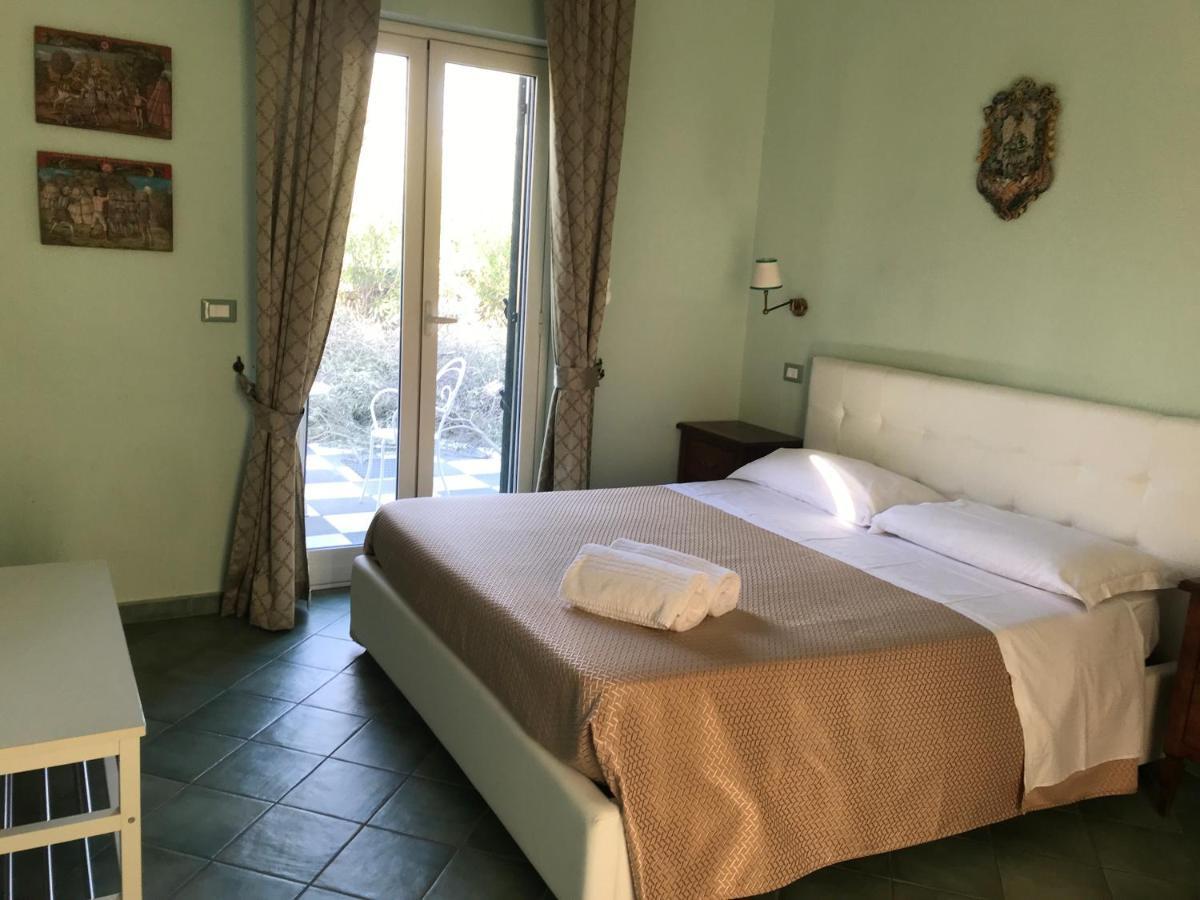Borgo San Biagio Villa Calatabiano Buitenkant foto
